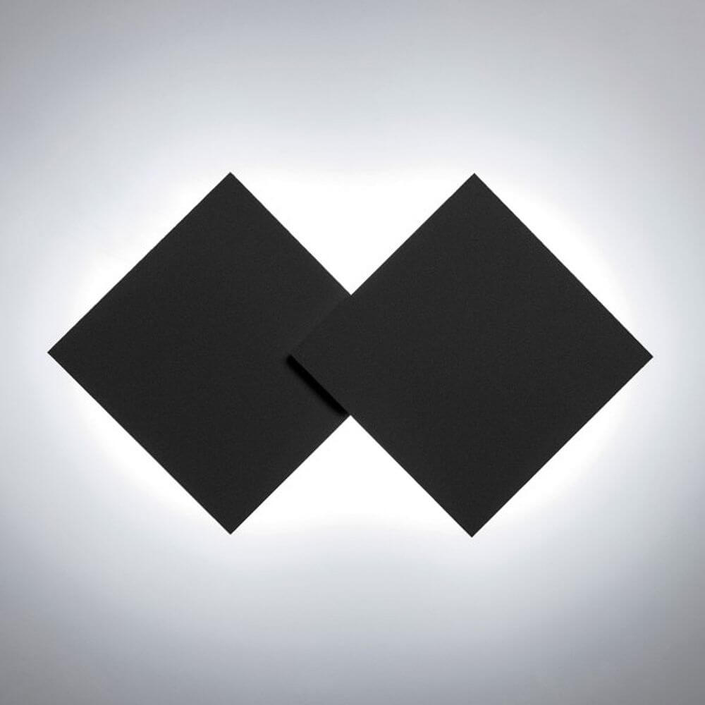 Lodes Puzzle Double LED Wand- & Deckenleuchte in quadratischer Form, schickes Lichtspiel für moderne Wohnräume.