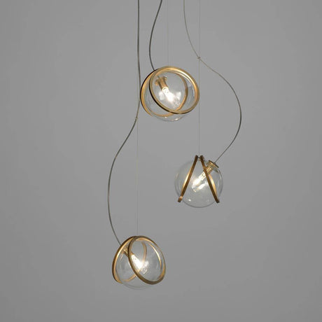 Terzani Pug Design-Hängelampe 3-flammig mit kugelförmigen Lichtern in gold und Glas.