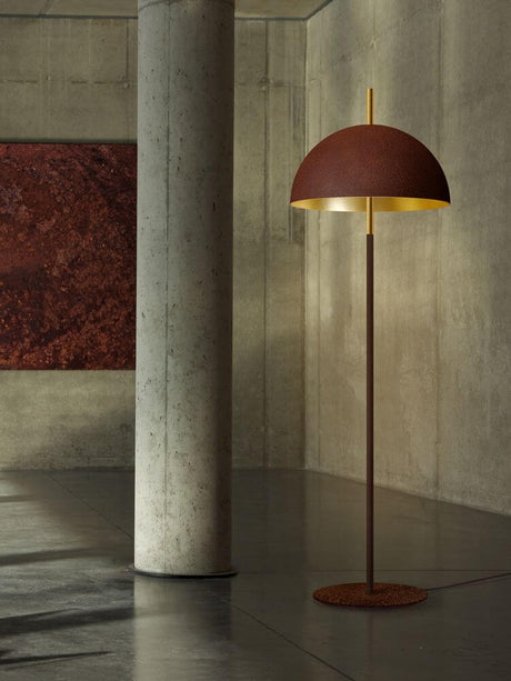 Queen Metal Standing Lamp 23.75 Karat-kultainen