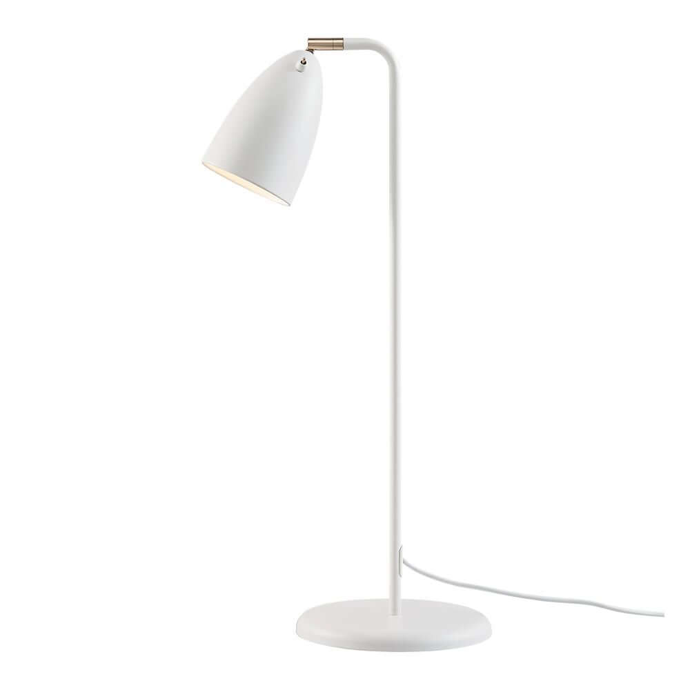 Tischlampe Nexus 2 in elegantem Weiß mit schwenkbarem Kopf und retro Stil, skandinavisches Design by Bønnelycke mdd.