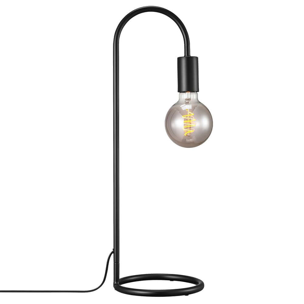 Tischlampe Paco mit industriellem Design und großer Glühbirne für gemütliches Ambiente.