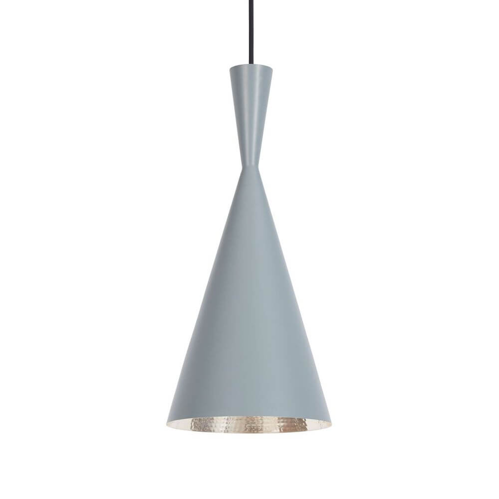 Tom Dixon Beat Tall LED Hängelampe Ø 19cm in eleganter grauer Ausführung mit goldfarbener Innenseite.