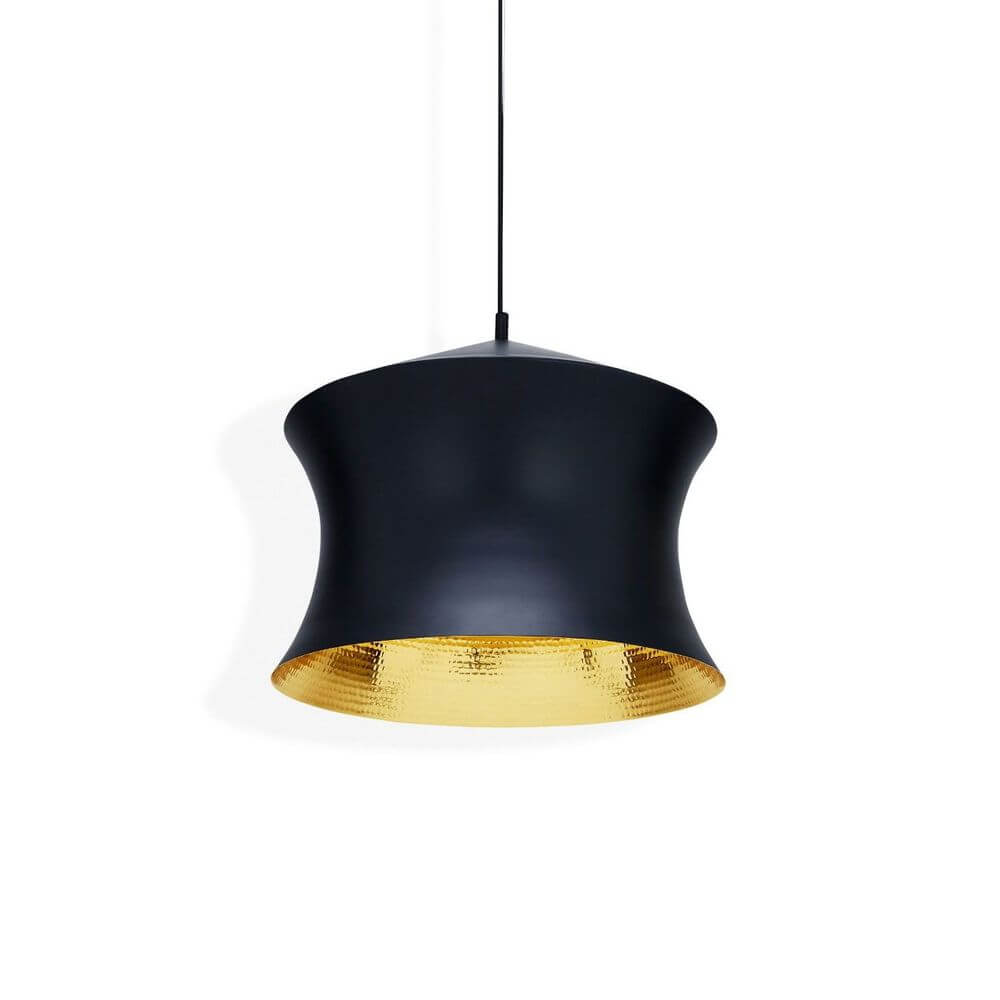 Tom Dixon Beat Waist LED Pendelleuchte Schwarz, Goldfarben anmutig im Raum schwebend.