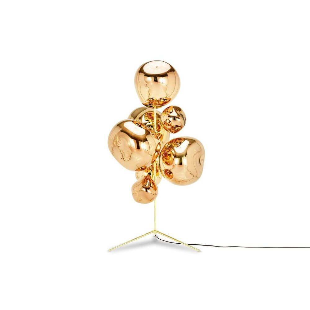 Tom Dixon Melt Stehleuchte mit glänzenden lichtreflektierenden Kugeln und goldfarbenem Gestell.