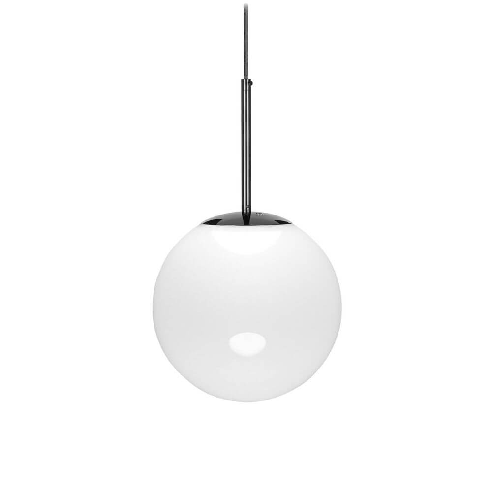 Tom Dixon Opal Kugelleuchte Pendel hängende Lampe aus opalisierendem Polycarbonat mit modernem Design.