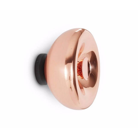 Tom Dixon Void Wandleuchte verspiegelt Ø 30cm in Kupfer-Design, elegant und vielseitig für Wand- und Deckenmontage.