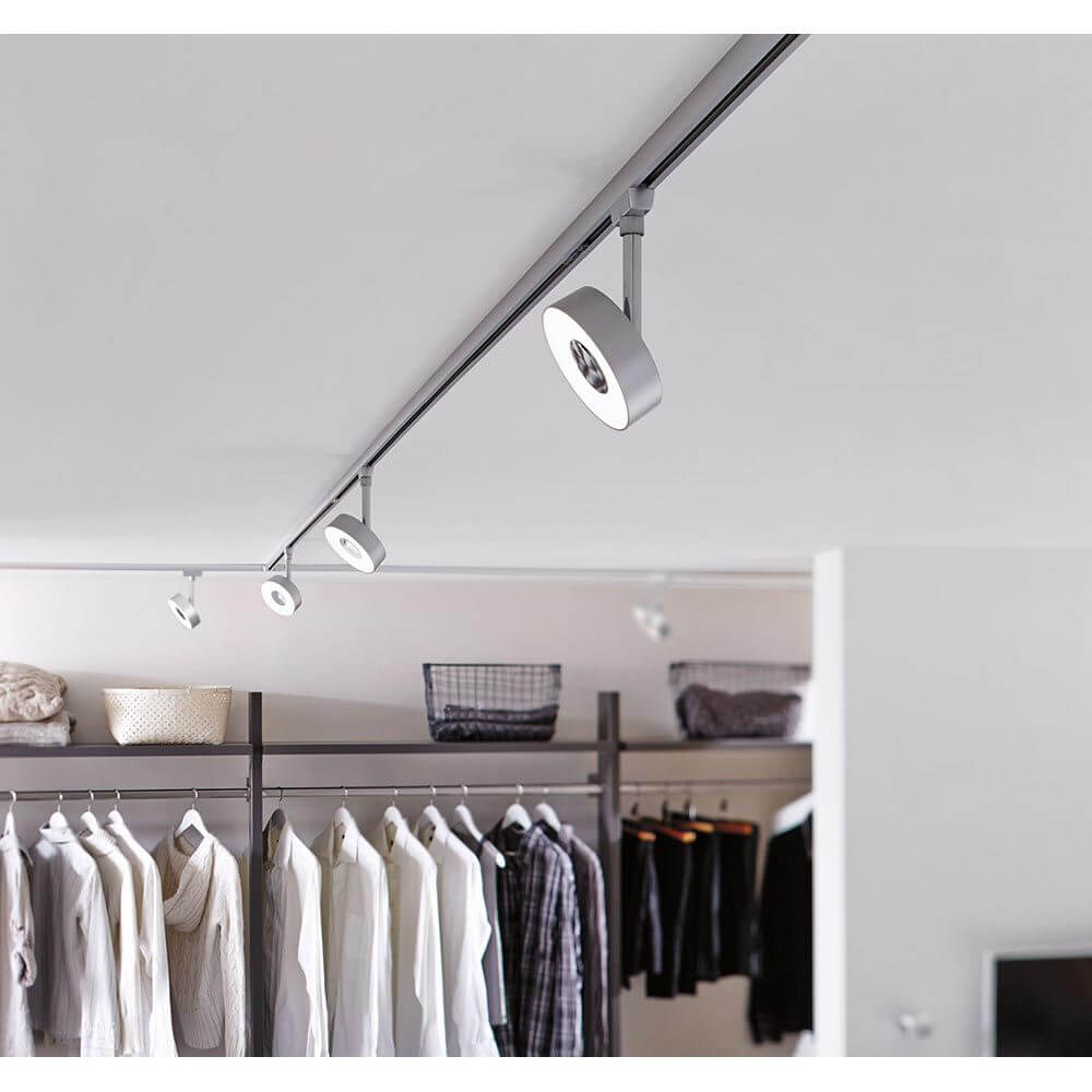 U-Rail LED Schienenspot Circle Chrom-Matt Dimmbar in einem modernen Raum.