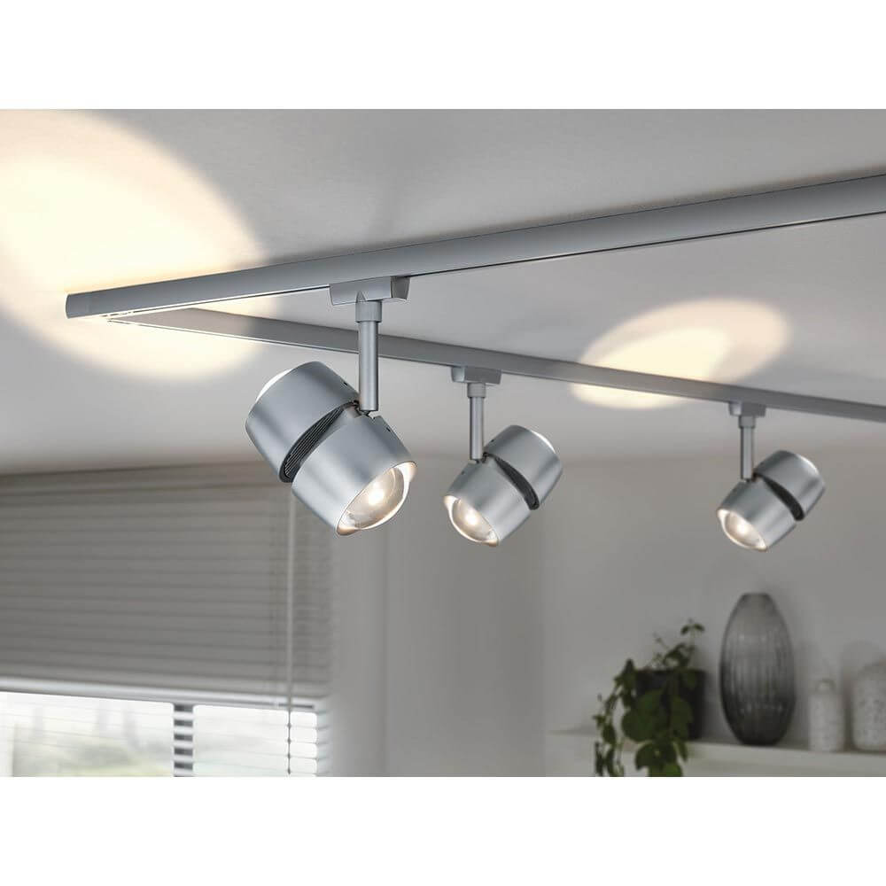 U-Rail LED Schienenspot Oculus Einzelspot Dimmbar Chrom-Matt auf einem Deckenstrahler montiert.