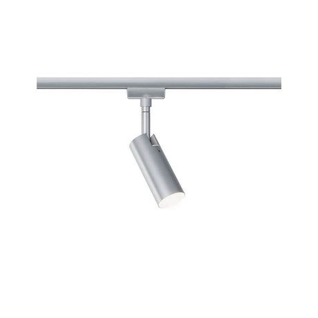URail LED Spot Tubo Chrom an einer Schiene montiert, mit gerichteter Lichtstreuung für optimale Raumausleuchtung.