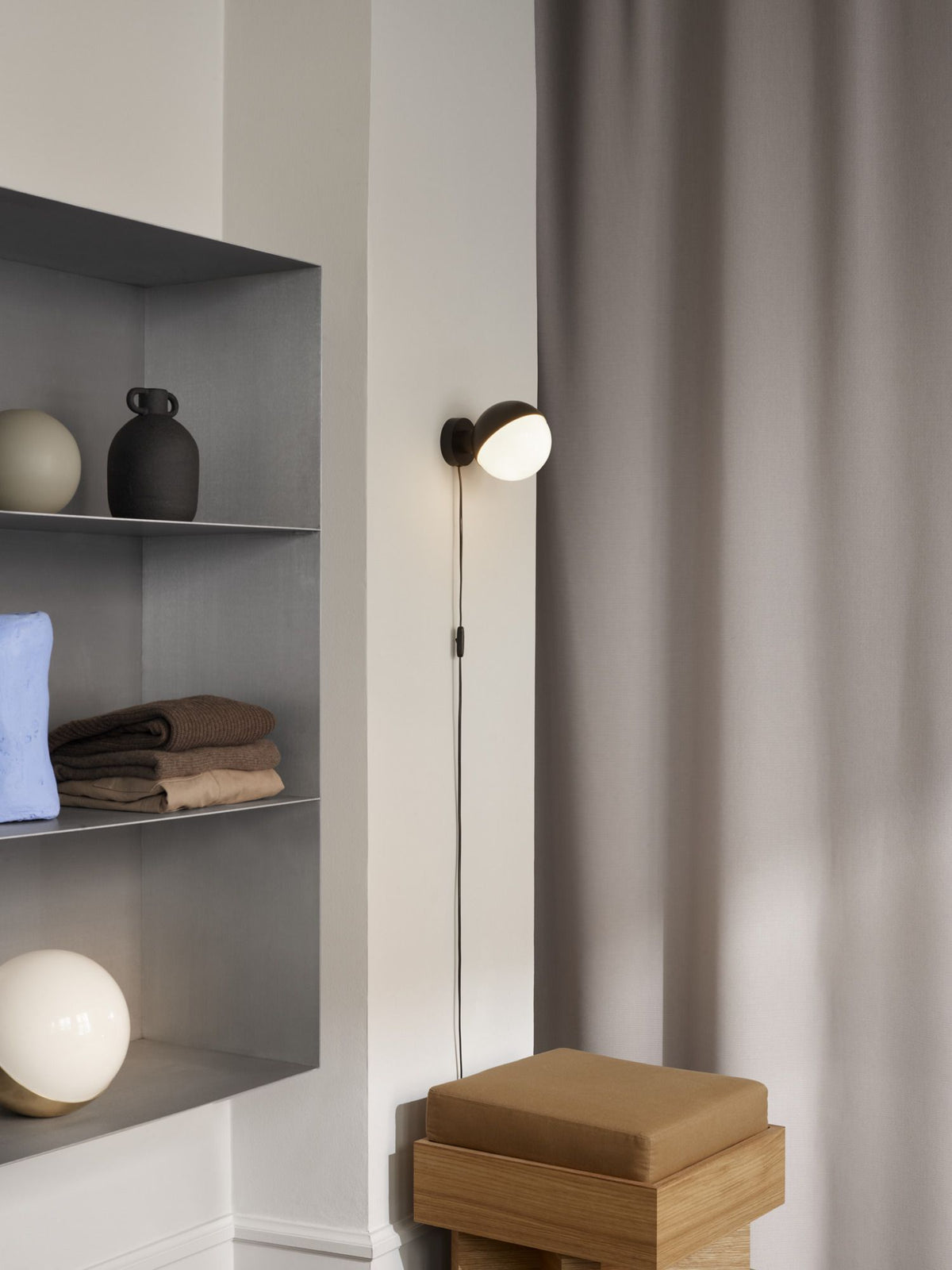 Louis Poulsen VL Studio Wandleuchte