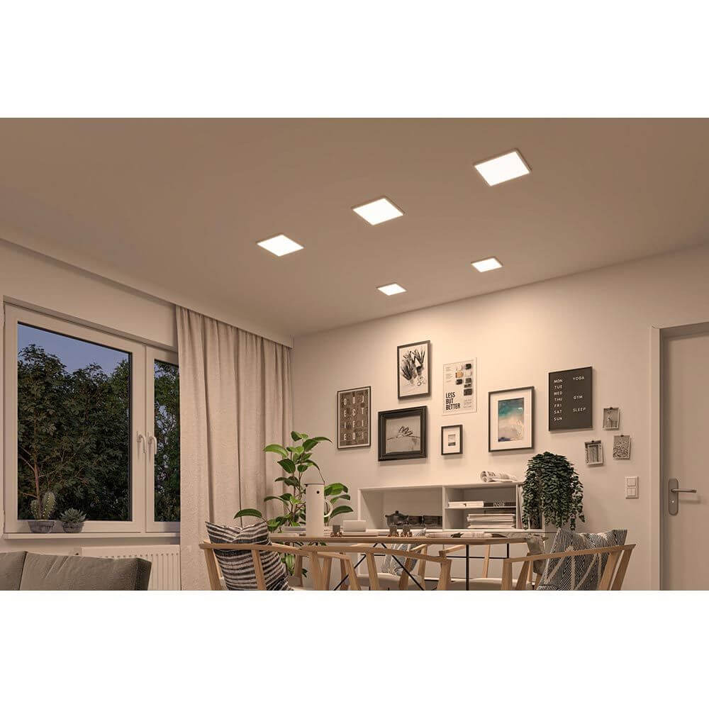 VariFit LED Einbaupanel Areo Eckig 23 x 23cm Wärme-Dimmbar in modernem Wohnraum mit Deckenbeleuchtung.
