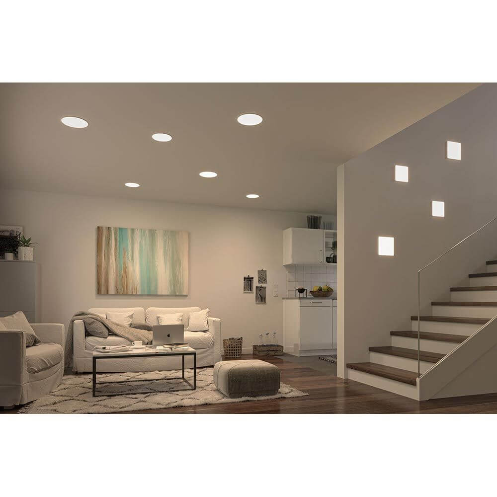 VariFit LED Einbaupanel Veluna mit 3-Stufen-Dimmer Ø 21,5cm Satiniert in modernem Wohnraum mit Decken- und Wandbeleuchtung.