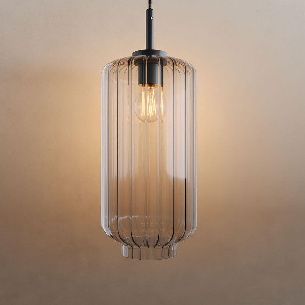 s.luce Velo Galerie Pendelleuchte mit Glas und schwarzem Aufhängung, stilvoller Akzent für jeden Raum.