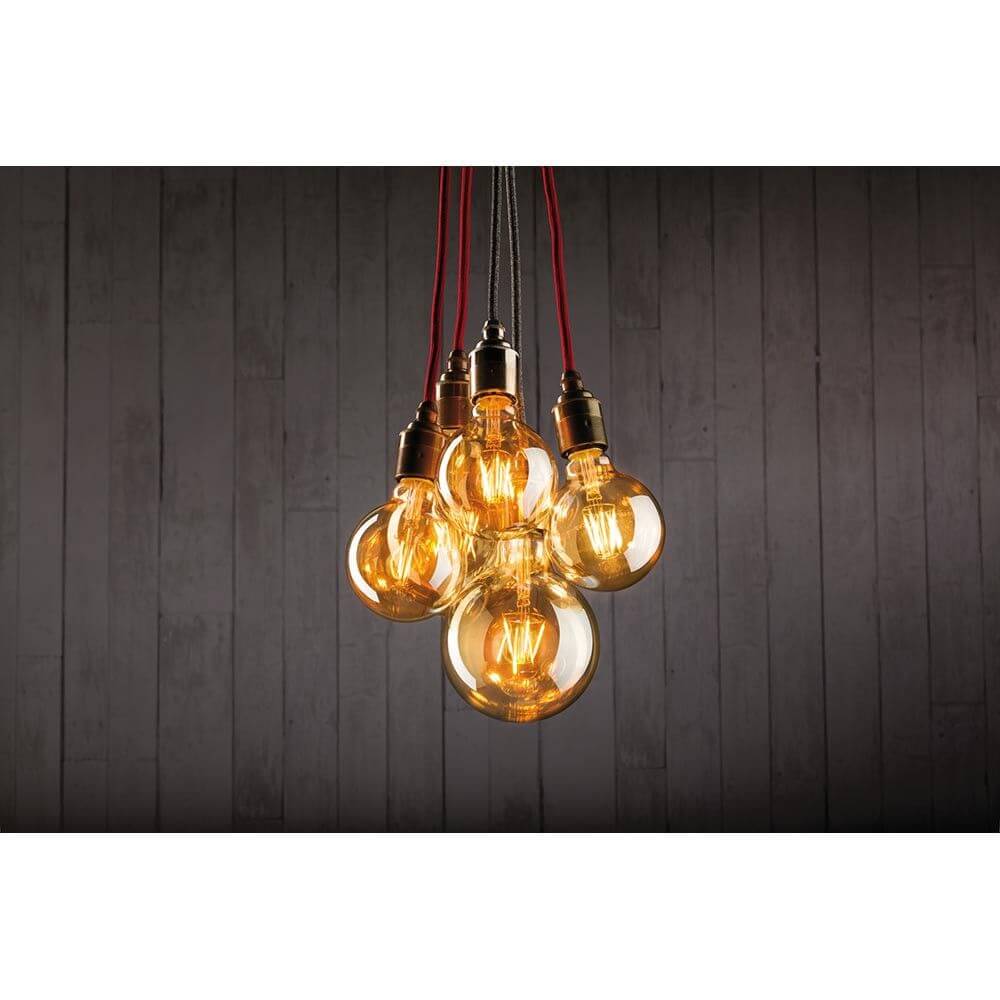 Vintage-Pendel mit E27-Fassung Grau Nickel-Gebürstet, stylische Lichtinstallation mit goldenen Glühbirnen.