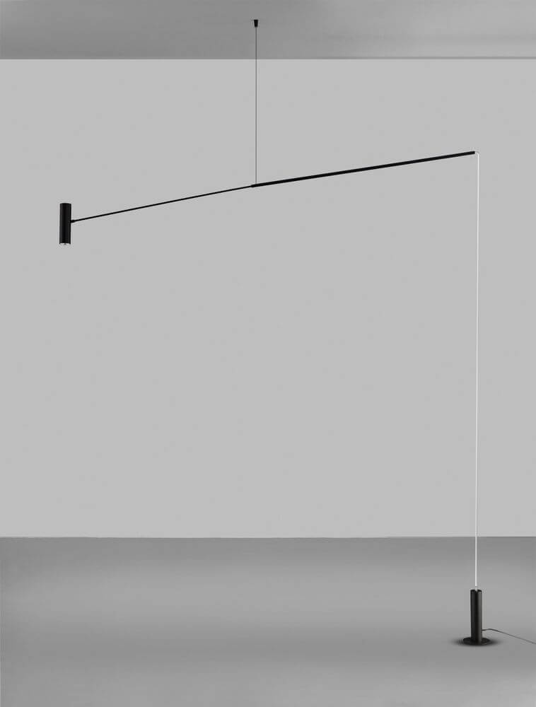 Voice LED Stehlampe 3000K Schwarz in modernem Design mit elegantem Schwarz und minimalistischem Stil.