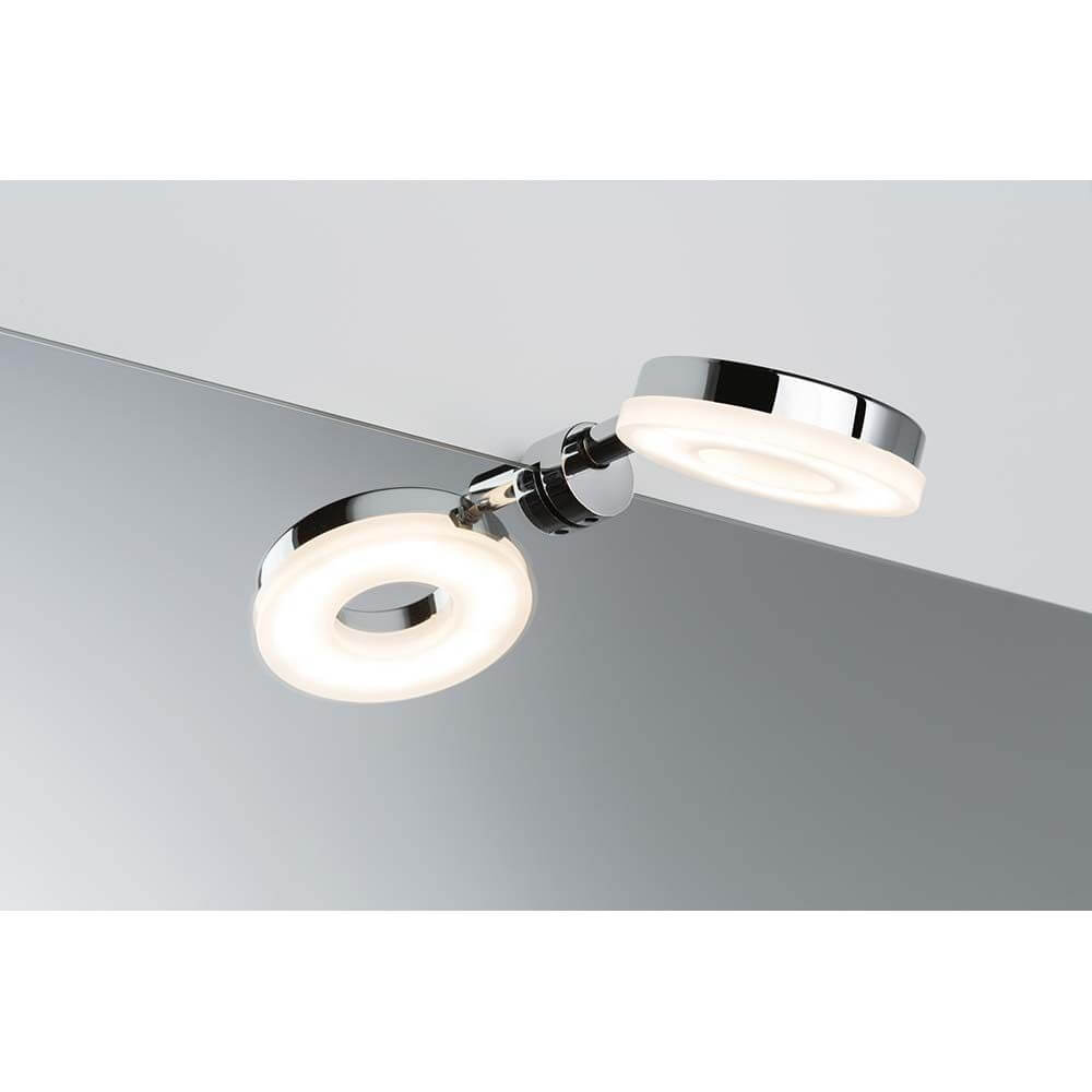 Wandleuchte Becrux LED 1x4W Chrom mit einstellbarem Spotkopf zur optimalen Spiegelausleuchtung.