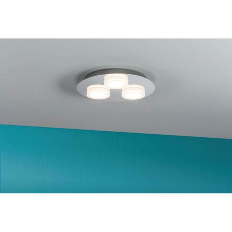 Wandleuchte Doradus IP23 LED 3x5W 250mm Chrom an der Decke in modernem Design und blendfreiem Licht.