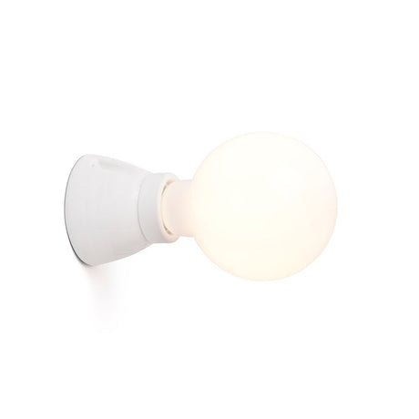 KERA wall light in white with a modern design and round bulb, ideal for atmospheric lighting.