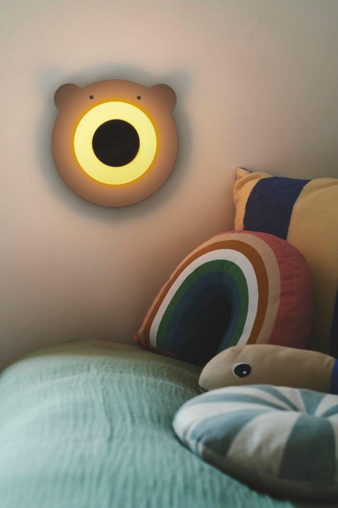 Wandleuchte Bruna Bear, niedliche Bärenlampe mit sanftem Licht für das Kinderzimmer