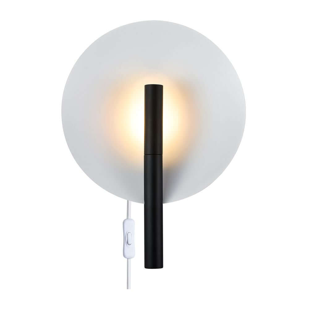 Wandleuchte Furiko von Anker Studio mit elegantem Design und indirektem Licht für Flur oder Schlafzimmer.