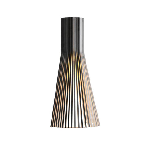Wall lamp Secto Small 4231 made of wood 45cm