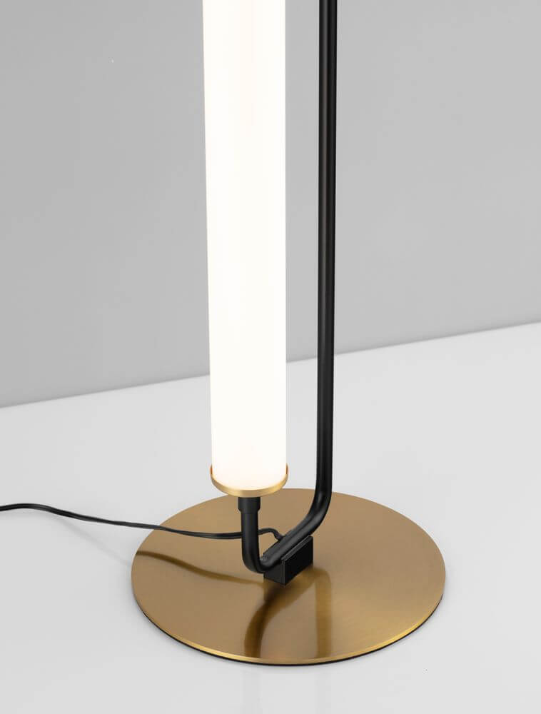 Wetro LED Tischleuchte 3000K Schwarz, Gold mit elegantem Design und warmem Licht.