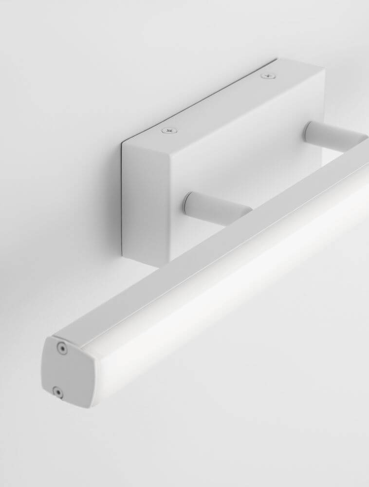 Willow LED Wandleuchte 3000K IP44 mit modernem Design und spritzwassergeschützter Oberfläche.