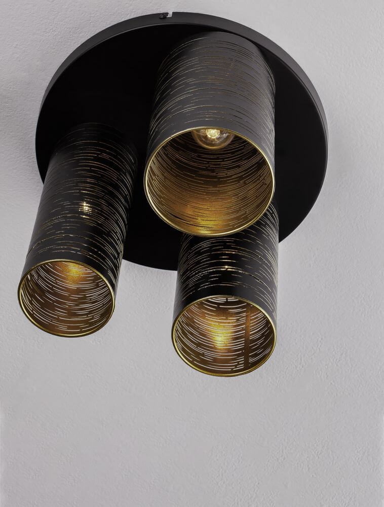 Zane Deckenleuchte Schwarz, Gold mit drei zylindrischen Schirmen in elegantem Design.