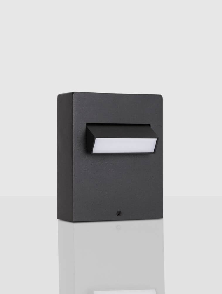Zelda LED Außenwandleuchte 3000K Schwarz IP65, moderne Außenleuchte für Garten und Terrasse aus robustem Material.