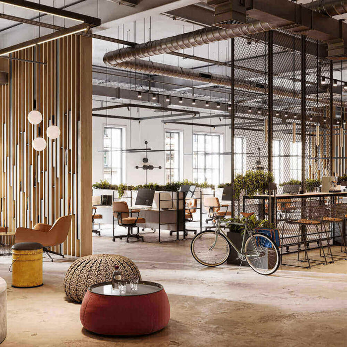 Modernes Bürodesign mit Holzlatten, Pflanzen und kreativen Sitzbereichen.