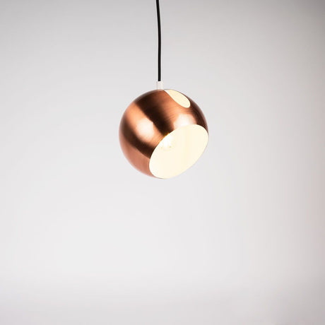 s.luce Pallo Galleriavalaisin kääntyvällä vaihdettavalla varjolla 5m ripustuskorkeus