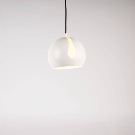 s.luce Pallo gallerialamppu kääntyvällä vaihdettavalla varjostimella, 5 m ripustus modernissa suunnittelussa.