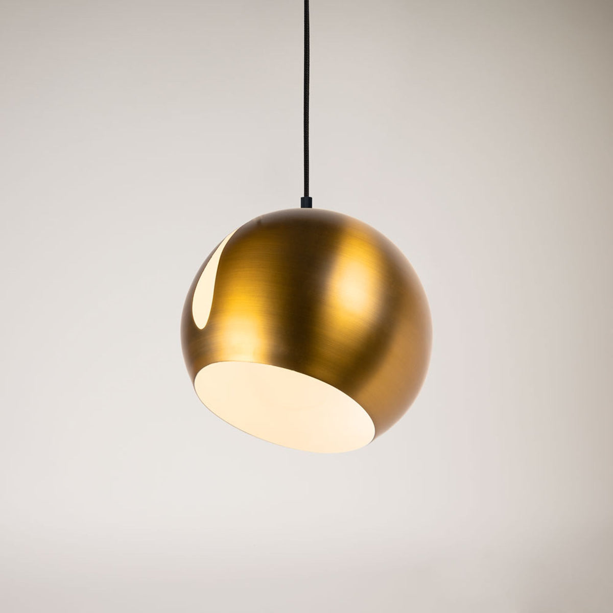 s.luce Lâmpada pendente de metal Ball com abajur rotativo e intercambiável