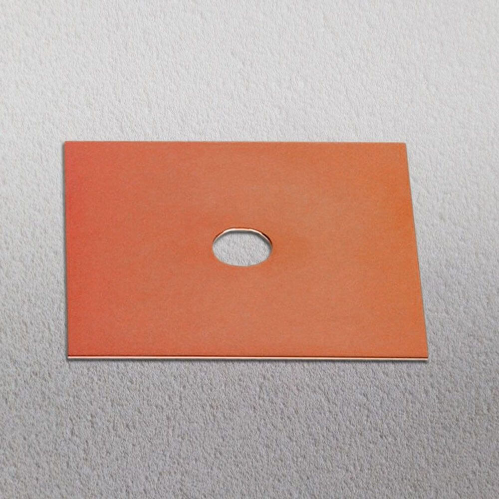 s.luce-dekkplate som passer til Beam 12x12 cm i oransje med hull for individuell tilpasning av vegglampen.