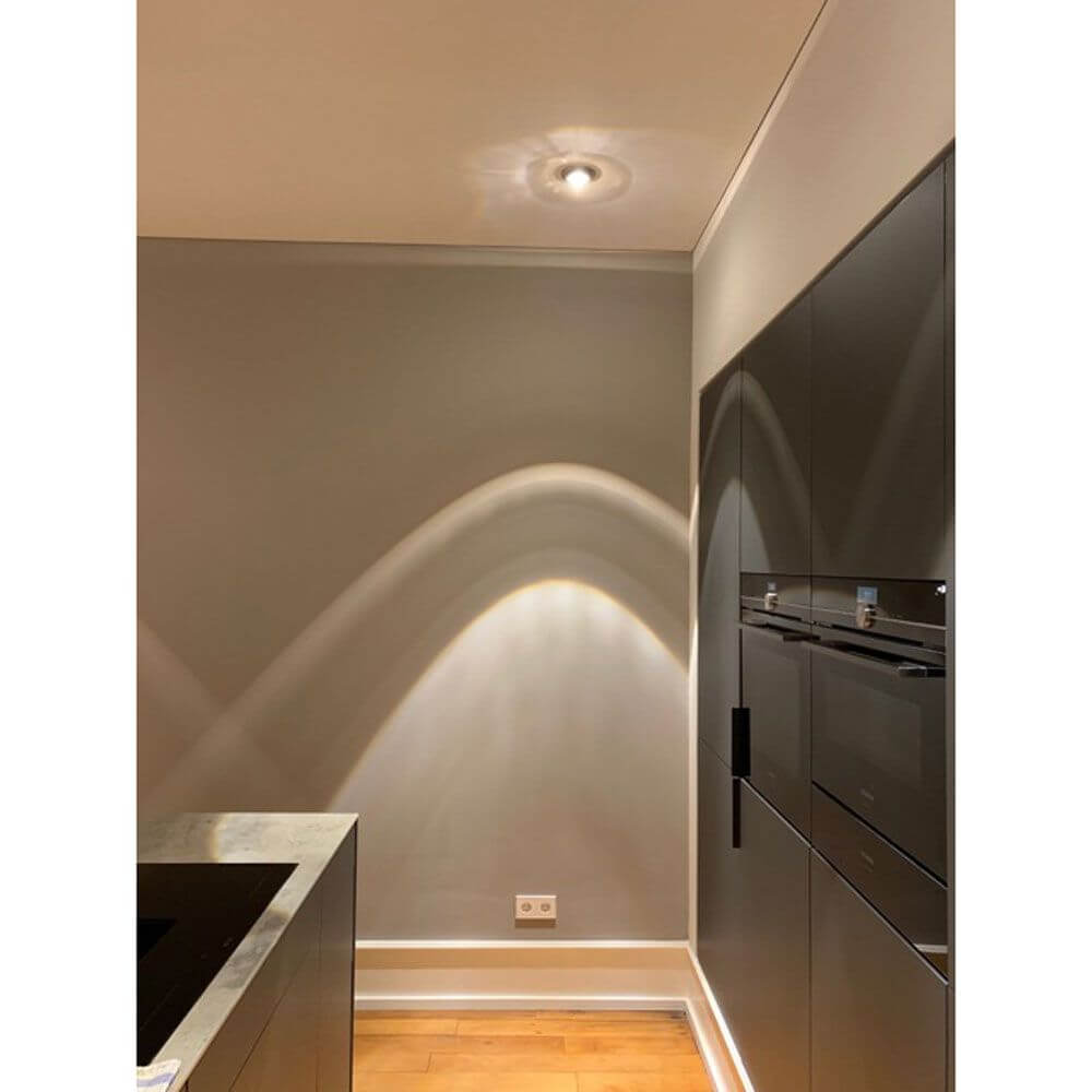 s.luce Beam recessed spotlight with glass lens Ø 11cm