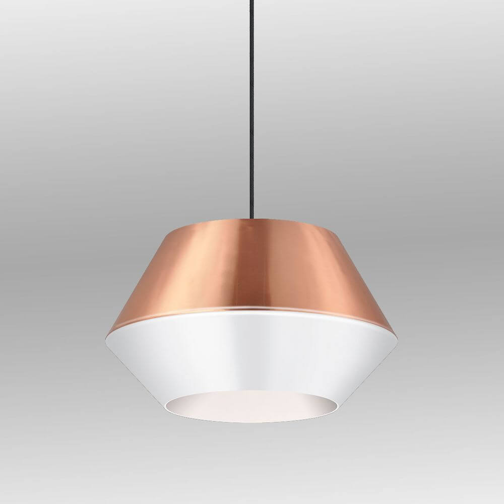 s.luce SkaDa LED Pendellampe Metallschirm in modernem Design mit Kupfer- und Weißtönen.