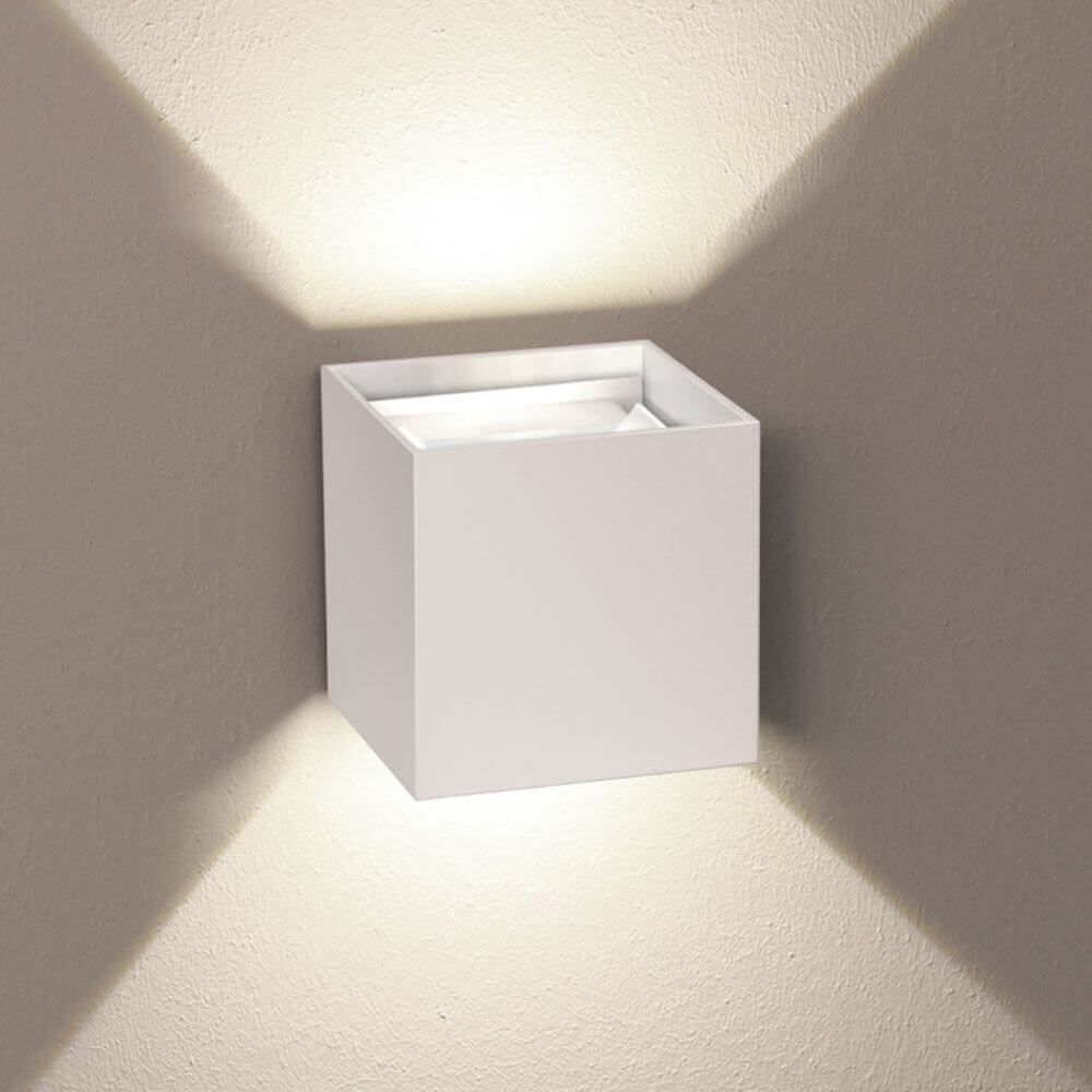 s.luce Ixa Abdeckung quadratisch für Ixa Basis - moderne LED-Wandleuchte in Weiß.
