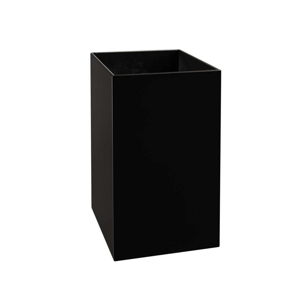 Schwarze quadratische Abdeckung für die Ixa LED-Wandleuchte von s.luce, modern und minimalistisch.