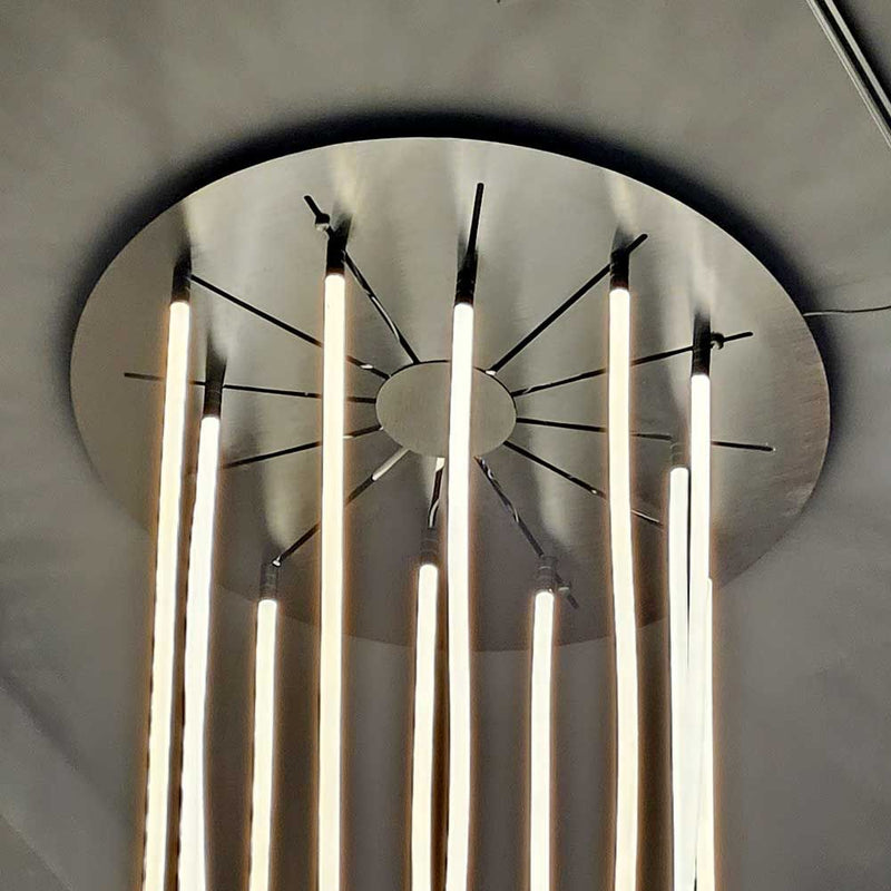 s.luce Arion organische Flex LED Hängelampe Warmweiß in modernem Design mit biegsamen LED-Schläuchen.