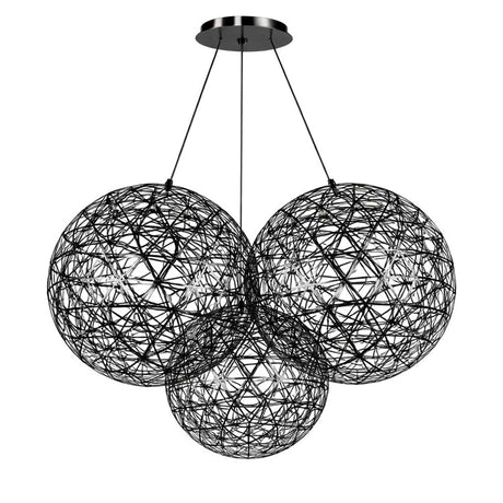 s.luce Atom Cluster LED Mehrfach-Pendelleuchte 3-flammig in modernem und filigranem Design mit geometrischen Leuchten.