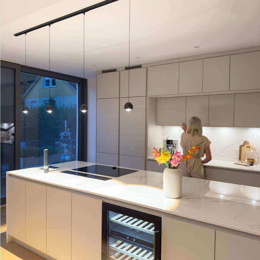 s.luce Beam LED Lampe à suspendre Système de rail monophasé Alimentation centrale