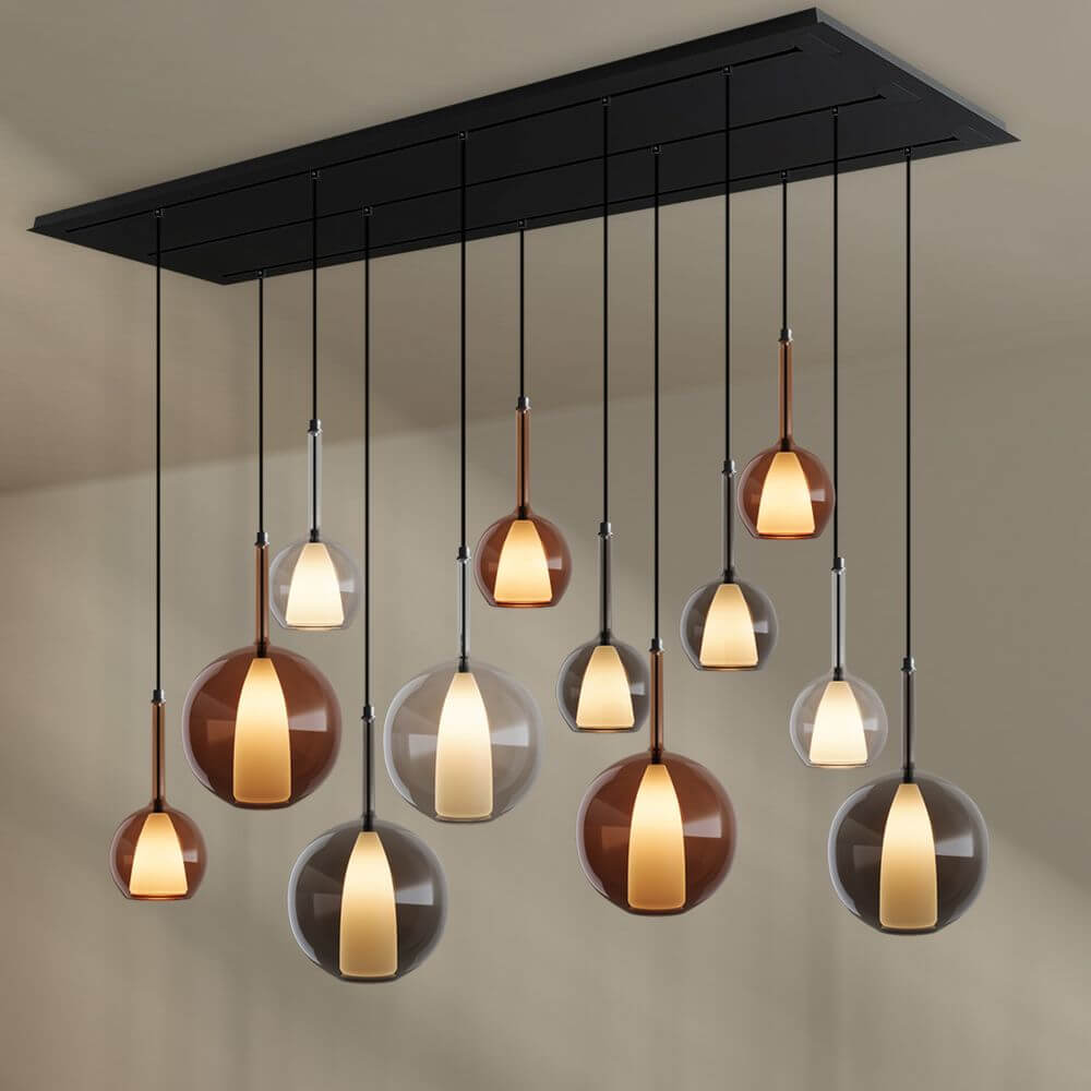 s.luce Belluna Esstischlampe 12-flammig 200cm 3-reihig mit eleganten, mundgeblasenen Glaskörpern.