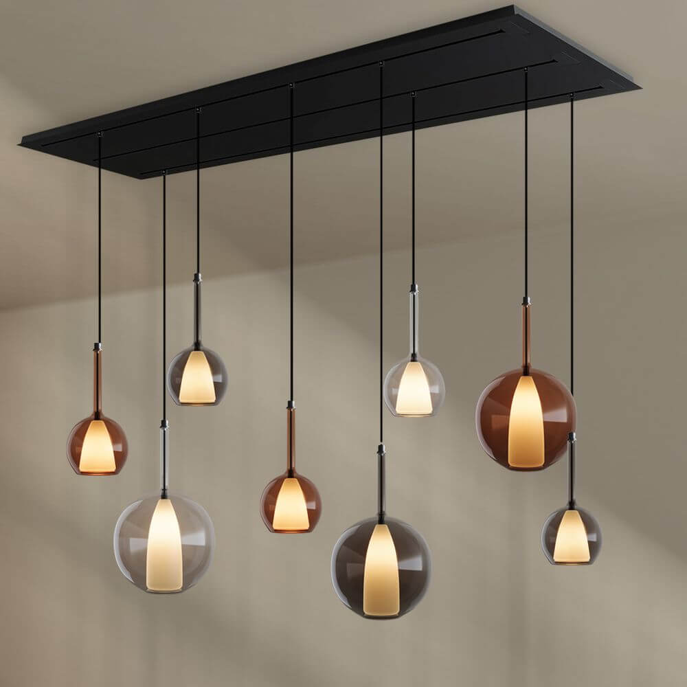 s.luce Belluna Esstisch-Hängeleuchte 8-flammig 200cm mit eleganten Pendeln aus mundgeblasenem Glas