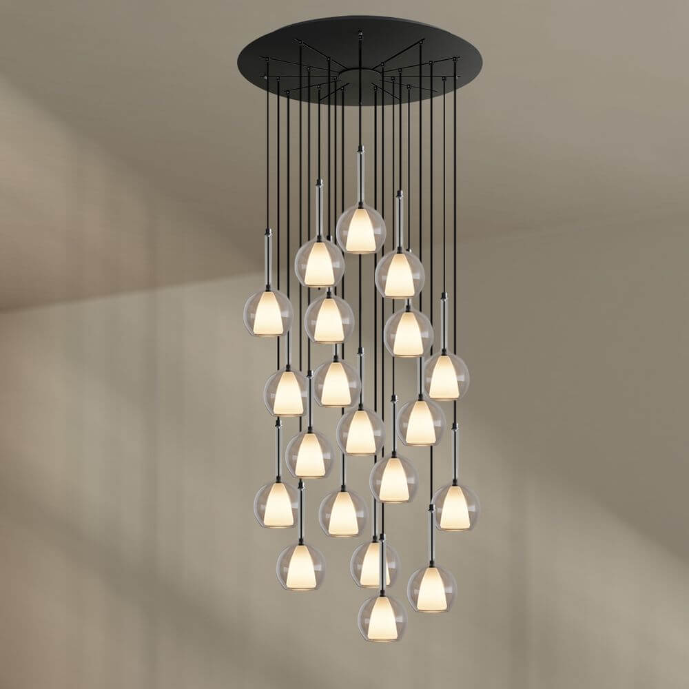s.luce Belluna Galerieleuchte 20-flammig Ø 120cm Baldachin mit glasklaren Pendelleuchten.
