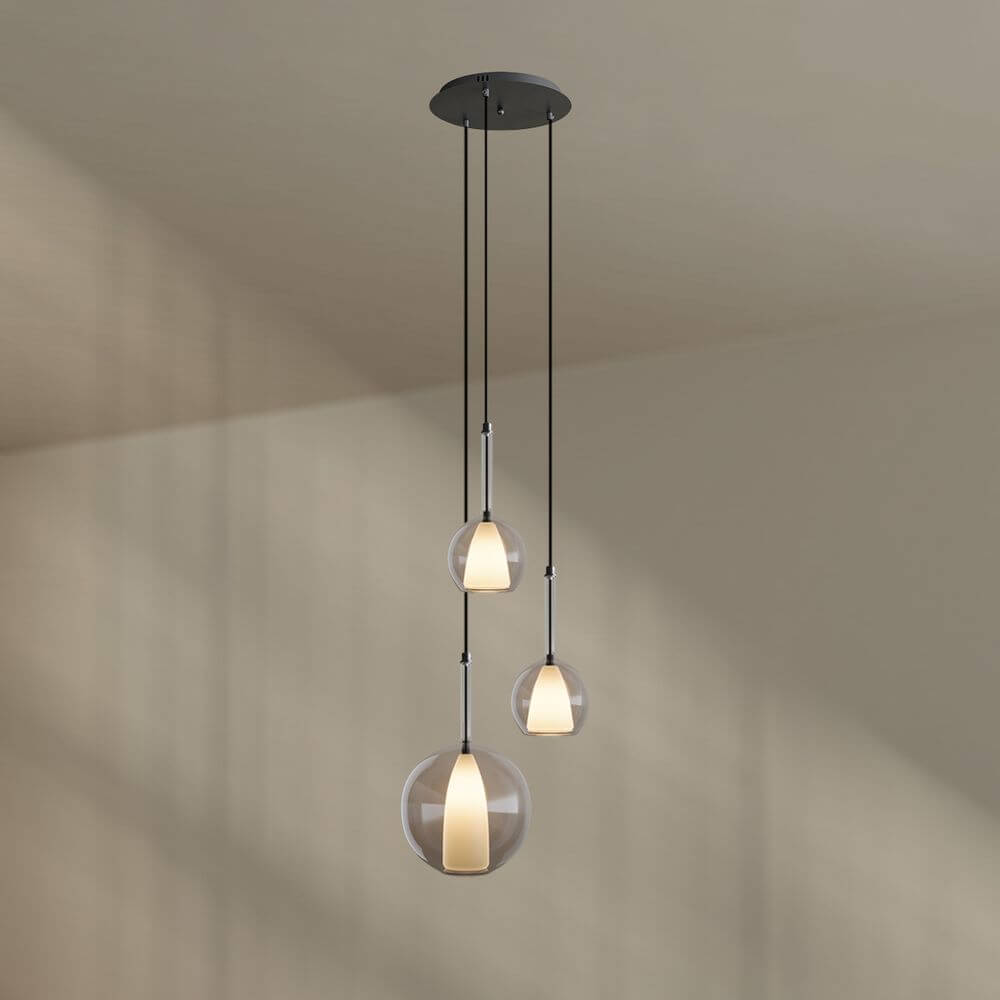 s.luce Belluna Galerieleuchte 3-flammig Ø 40cm Baldachin mit drei Pendeln aus Glas