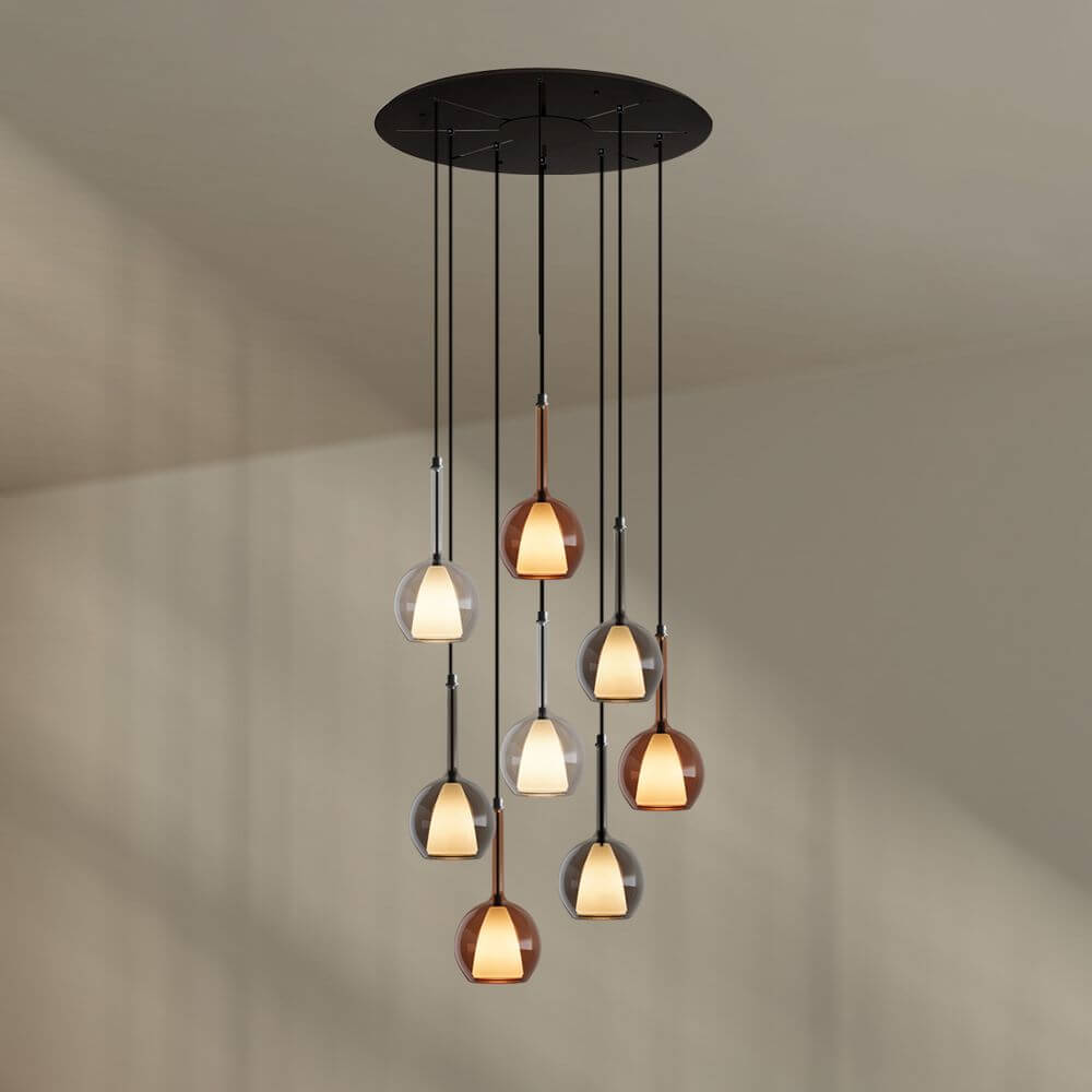 s.luce Belluna Galerieleuchte 8-flammig Ø 80cm Baldachin, elegant mit mundgeblasenen Glaskörpern in verschiedenen Farben.
