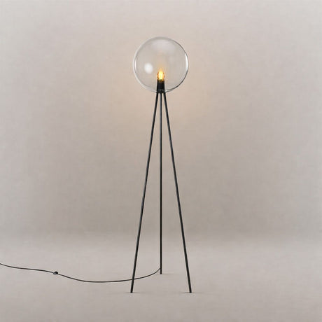 s.luce Dreibein-Stehleuchte Orb Tripod 160cm mit Glaskugel im modernen Design.