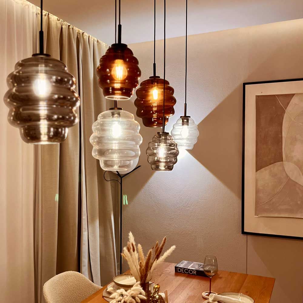 s.luce Echos Esstischlampe 8-flammig 160cm 2-reihig Ø 18cm stilvolle Pendelleuchte über einem Esstisch