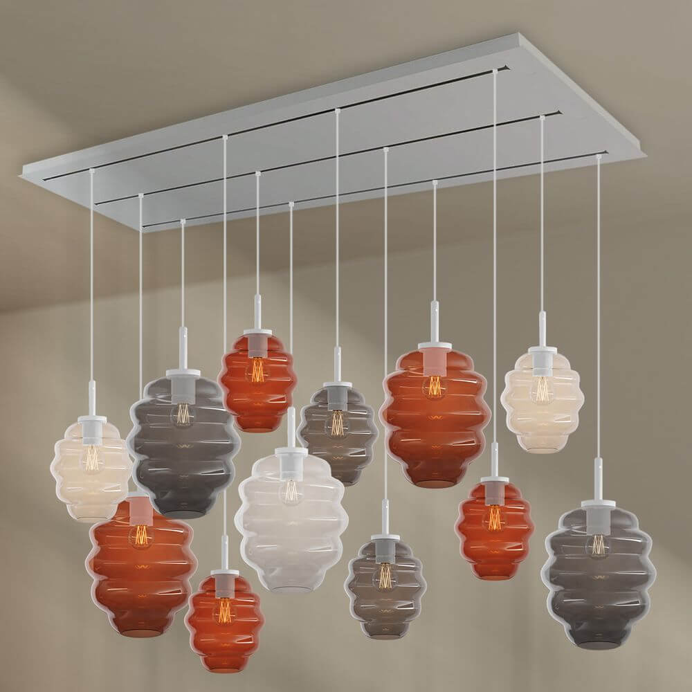 s.luce Echos Esszimmerlampe 12-flammig 200cm 3-reihig Ø 18/25cm mit bunten, mundgeblasenen Glaskörpern