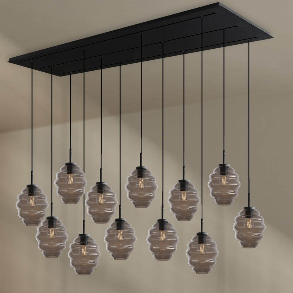 s.luce Echos Esszimmerlampe 12-flammig 200cm 3-reihig Ø 18cm, moderne Pendelleuchte mit glasierten Lampenschirmen.